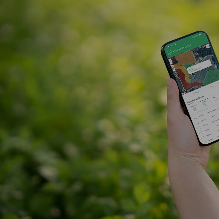 plataforma de gestão agrícola em smartphone